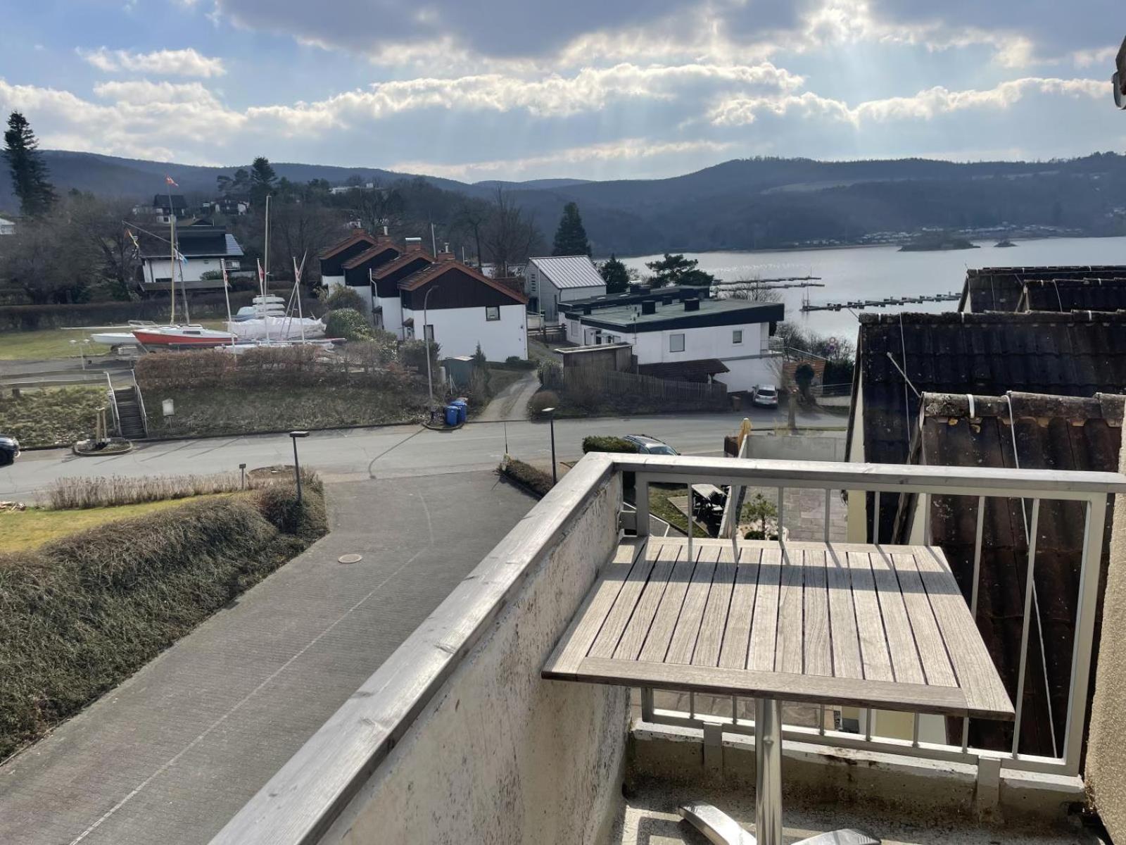 Gemutliche 93M2Fewo Mit 2 Schlafzimmern Und Seitlichem Seeblick Vom Balkon Scheid (Waldeck-Frankenberg) Exterior foto